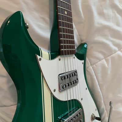 BRAND  new never played 2007 - 2008 Gretsch G5135 Electromatic G. Love Signature Corvette Phili-Green with Competition Stripe 2020 - image 13