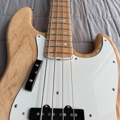 Fender MIJ Heritage ’70s Jazz Bass - Natural Ash image 10