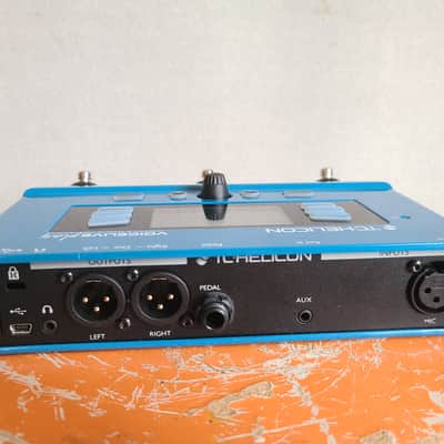 TC Helicon VoiceLive Play 2012 - Present - Blue image 6