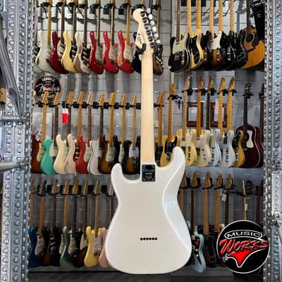 Charvel   Jake E Lee Signature Pro Mod So Cal Style 1 Hss Ht Rw Pearl White image 7