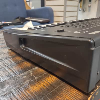 USED Korg i3 Interactive Music Workstation Arranger 61-Key Keyboard image 13