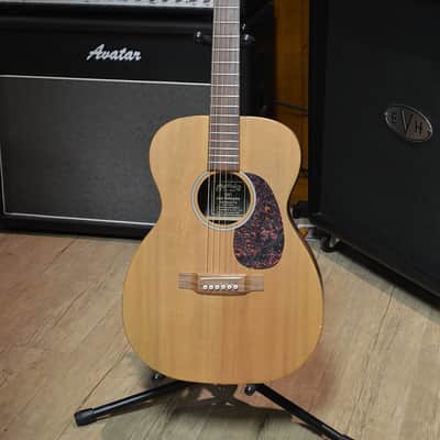Martin 00X1 Solid Top Java Mahogany 00 Acoustic image 1