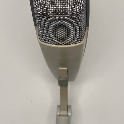 Sennheiser MD 421-HL Cardioid Dynamic Microphone 1960s - 1980s - White - XLR image 6