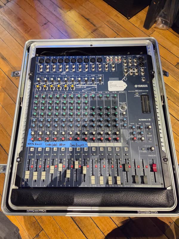 Yamaha MG166CX-USB 16 Channel Mixer with USB | Reverb