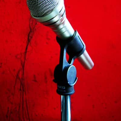 Vintage 1970's AKG D310 dynamic cardioid microphone Low Z w accessories # 1 D190E D1000E D330BT image 10