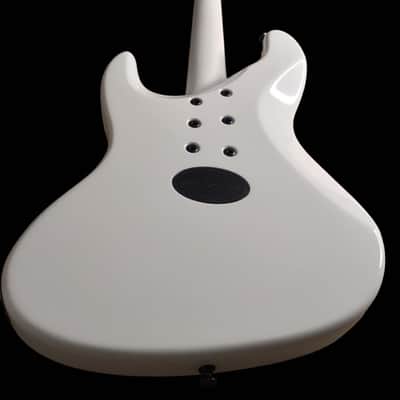 Brubaker JXB-USA-4 2023 - White - Brubaker Dealer image 12