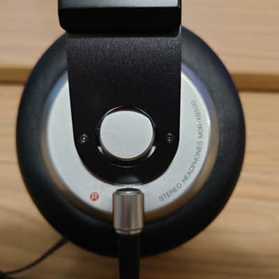 Sony MDR-XB500 Headphones image 3