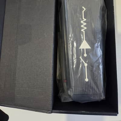 Dunlop Custom Audio Electronics MC404 CAE Wah Pedal image 5