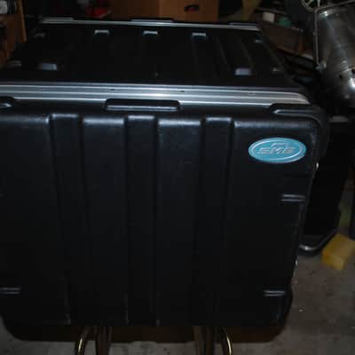 SKB 8 Space Rack w/ Furman M-8L Power Conditioner Black image 3
