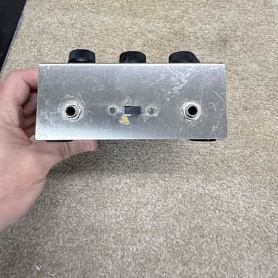 Electro-Harmonix Big Muff Pi V2 (Ram's Head) 1973 - 1977 - Silver image 2