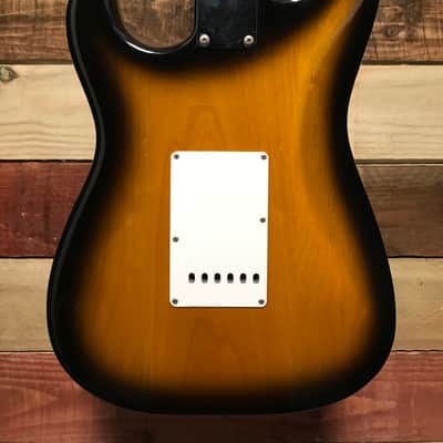 Fender American Vintage '57 Stratocaster 1986 - 2-Color Sunburst image 7