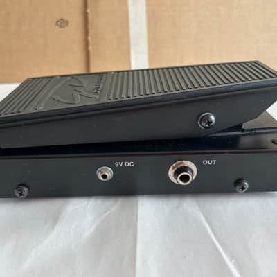 George Dennis Stereo Volume pedal Optical Control 90s  Czech made in Excellent Condition image 4