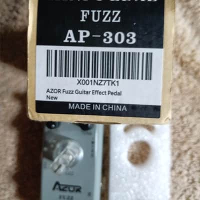 AZOR AP-303 Fuzz Guitar Effect Pedal Classic Vintage Analog Pedal image 2