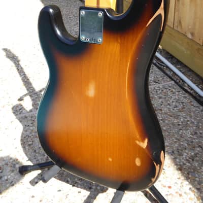Fender Roadworn Precision 2014 Sunburst image 5