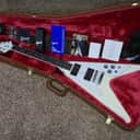 Video! 2020 Gibson 70s Flying V Classic White