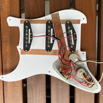 PRS SE Silver Sky Loaded Pickguard, 635JM “S” pickups mounted on Fender Pickguard image 3