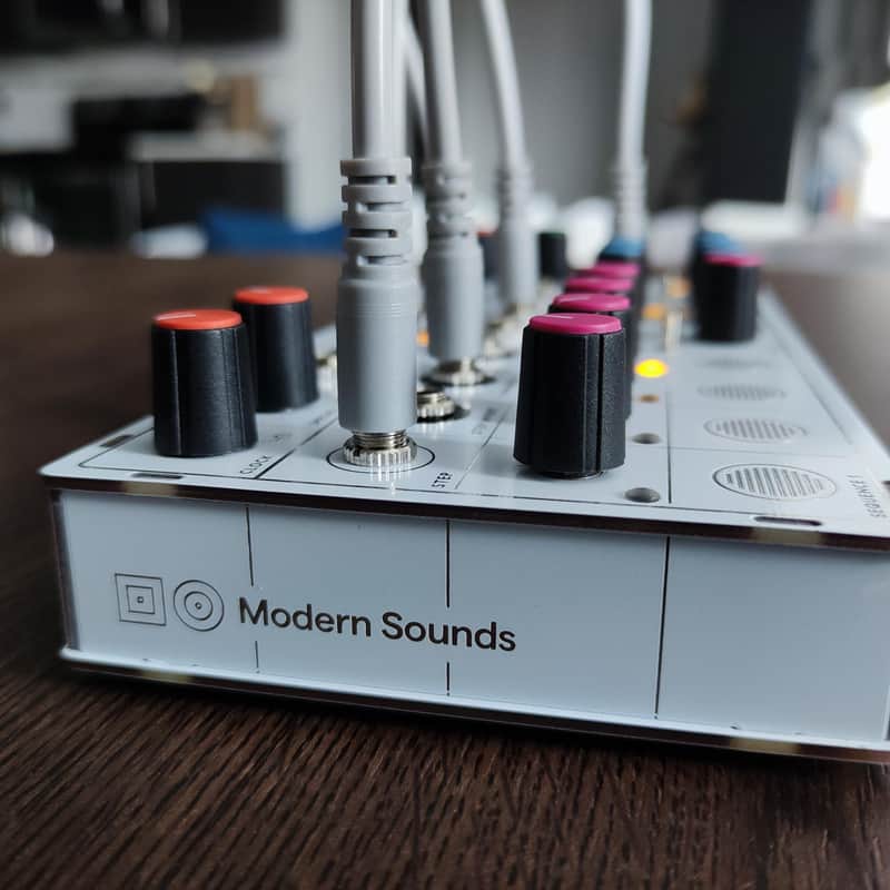 Modern Sounds - Pluto (Semi-modular Synth) image 1