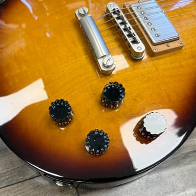 Gibson Les Paul Studio 2015 - Desert Burst Electric Guitar image 2