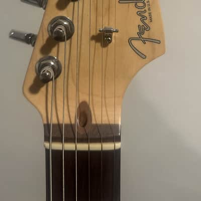Fender American Series VG Stratocaster with Rosewood Fretboard 03/2007 - Black with hard Fender case image 4