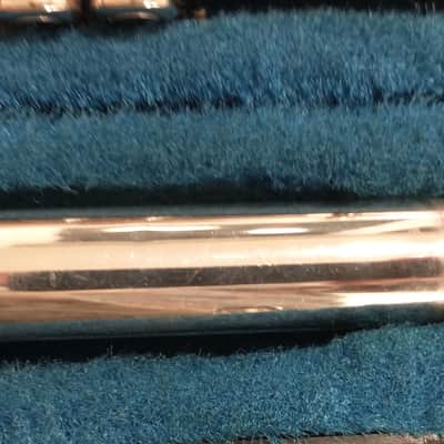 Yamaha YFL-22n flute - Silver-Plated image 6