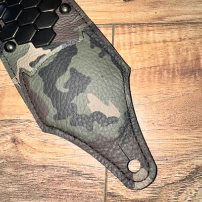 Carlino Anaconda Camo stud strap 2026 - Camo image 5