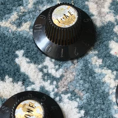 Gibson Witch Hat Knobs 1969 - Gold image 3