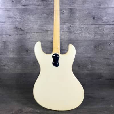 Mosrite Ventures Model 1965 Pearl White image 9