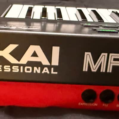 Akai MPC Key 61 Standalone Workstation Synthesizer 2022 - Present - Black image 6