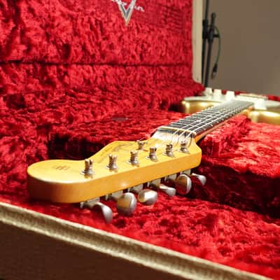 RARE Fender Custom Shop '63 Winter LTD Stratocaster | MINT & Pro Setup image 4
