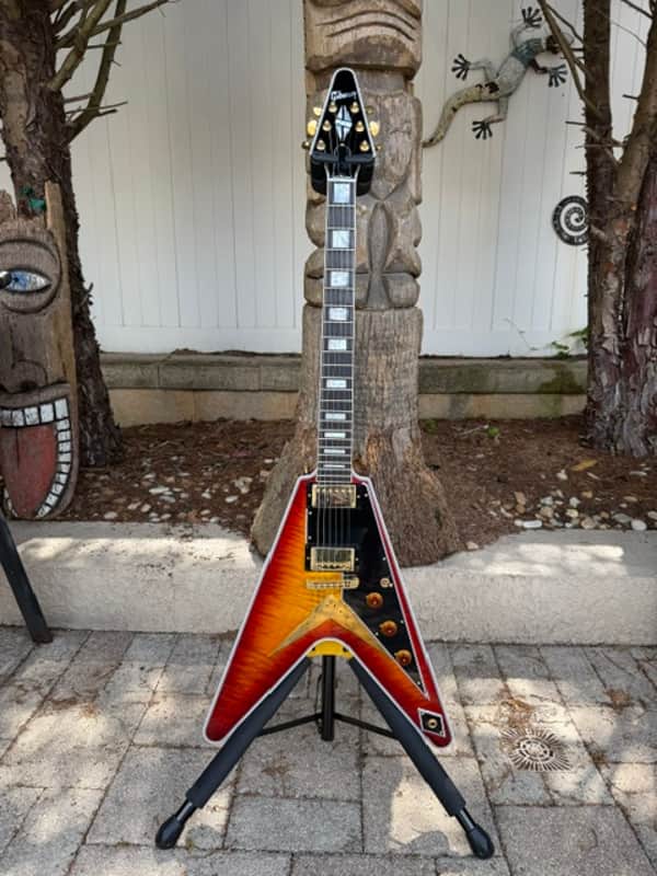Gibson Custom M2M Flying V 2024 - Factory Burst