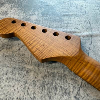 BMC Guitar 5AAAAA FLAME MAPLE Neck Strat® Stratocaster® 22 Fret Roasted With Rosewood Fingerboard Nitro Lacquer 9.5 Radius  STFRM5A #1 image 7