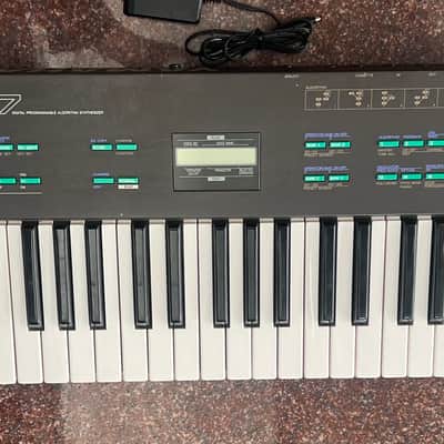 Yamaha DX27 Programmable Algorithm Synthesizer Used in Good condition image 1