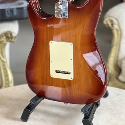 FENDER American Professional II Stratocaster MN Sienna Sunburst image 7