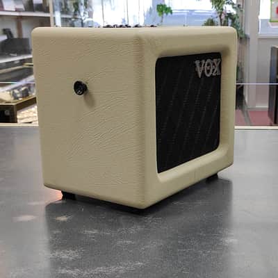 Vox Mini3 G2 3W Battery Powered Modeling Amp 2010s - Ivory image 3