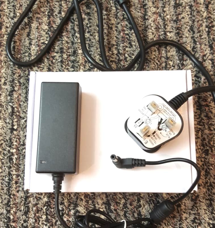 Genuine Blackstar Fly PSU-1 mini amplifier mains power supply unused image 1