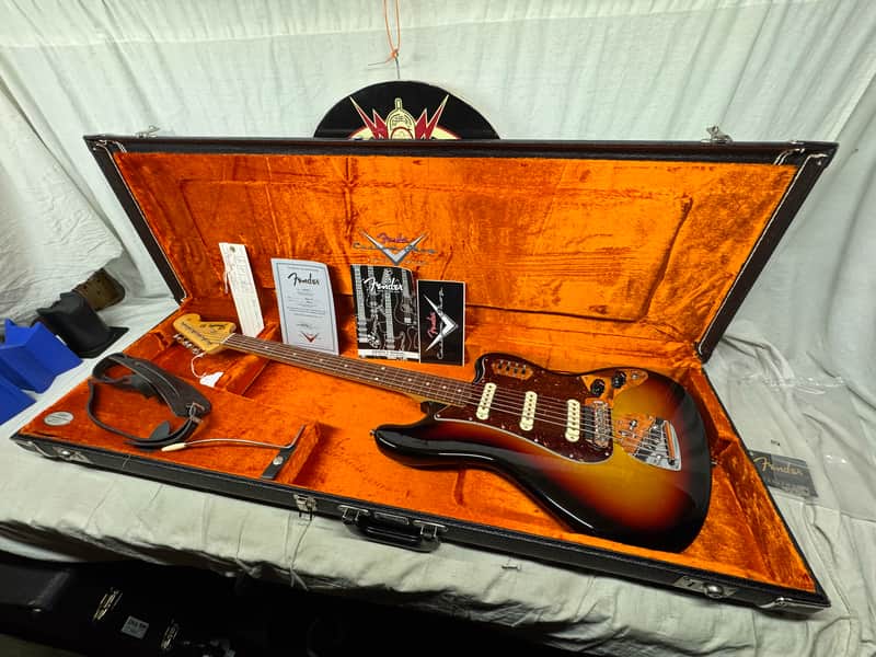 Fender USA Custom Shop Bass VI 6-string Bass with COA + Case 2006 - 3-Color Sunburst / Rosewood fingerboard image 1