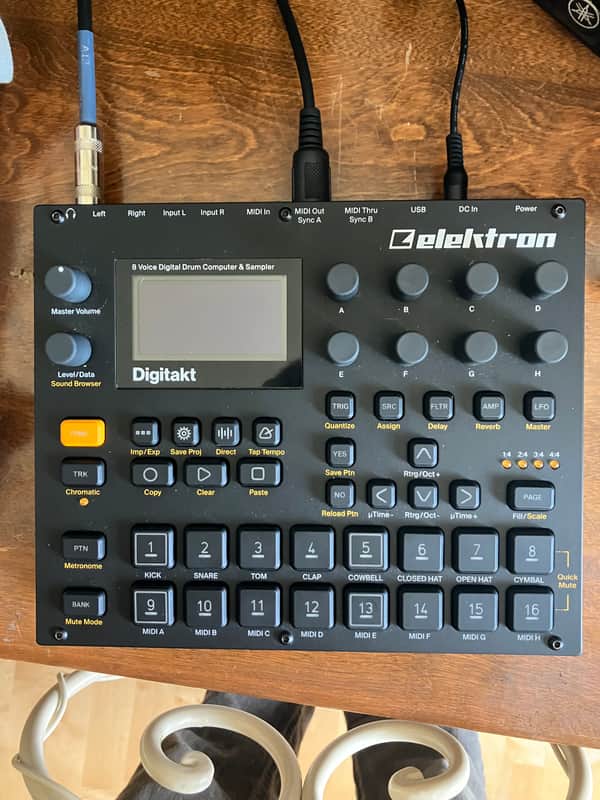Elektron Digitakt 2017 - 2024 - Black image 1