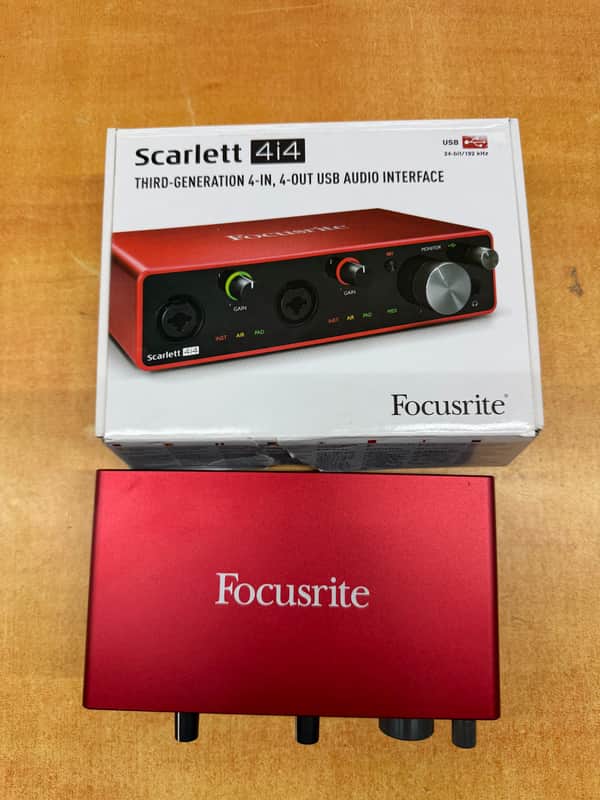 Focusrite Scarlett 4i4 3rd Gen USB Audio Interface 2019 - Present - Red / Black image 1