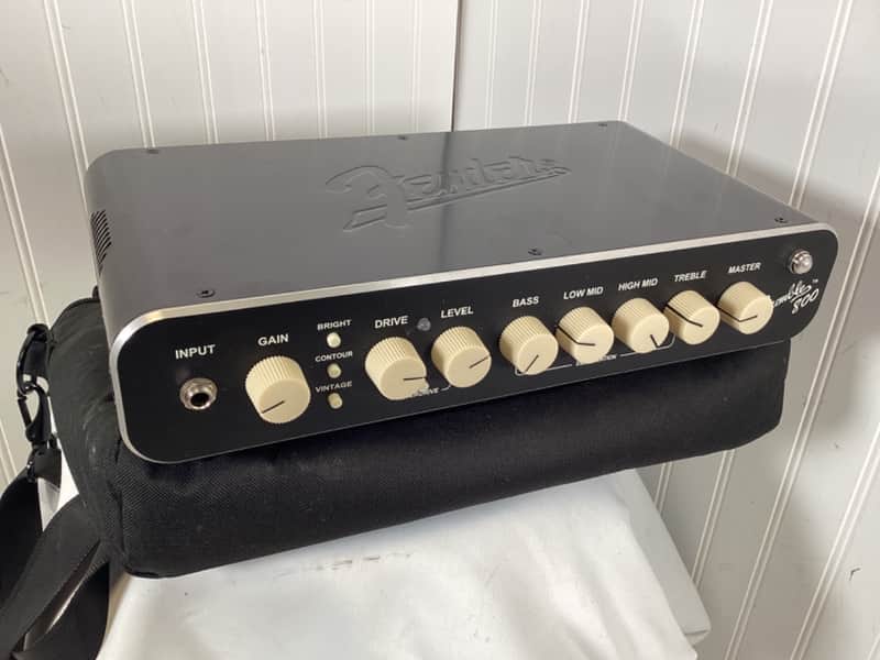Fender Rumble 800 HD 800-Watt Bass Head