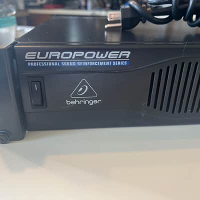 Behringer Europower EP2000 2000-Watt Stereo Power Amp with IEC power cable & rack mount bolts/washers image 2