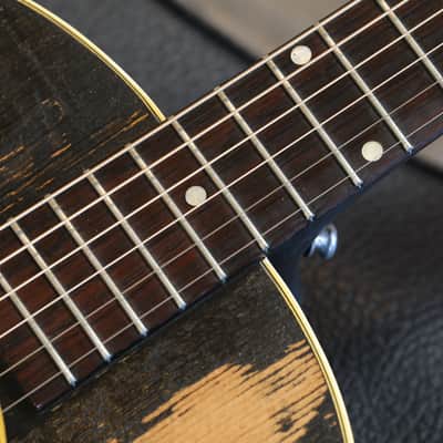 1952 Gibson LG-2 Acoustic Guitar Sunburst + Flight Case image 8
