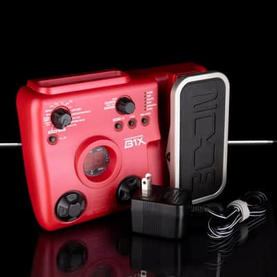 Used Zoom B1X Red Bass Effects Processor image 3