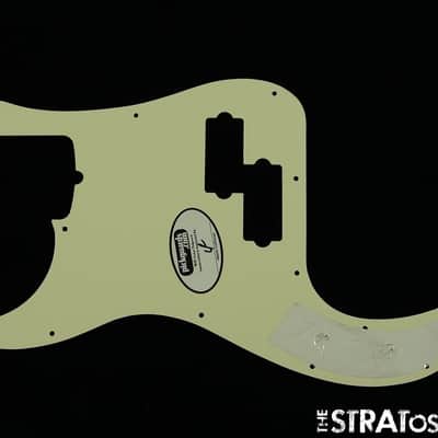 USED Fender Replacement Precision P Bass Mint Green PICKGUARD Bass Guitar 3 Ply image 2