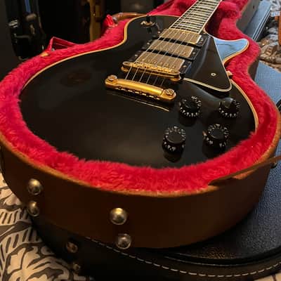 1989 Gibson Les Paul Custom 35th Anniversary Black and Gold Triple Pickup! 1989 - Gloss Black and Gold Accents image 12