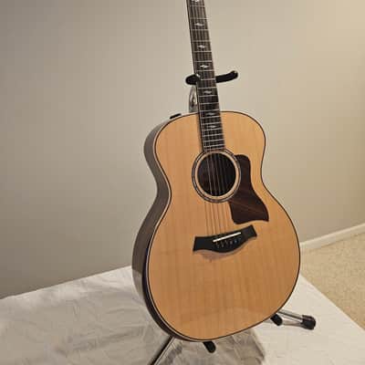 Taylor 814e Acoustic/Electric Guitar w/ Case image 2