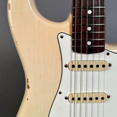 Fender Custom Shop Limited Edition 1964 Stratocaster Relic Super Faded Aged Shell Pink image 11