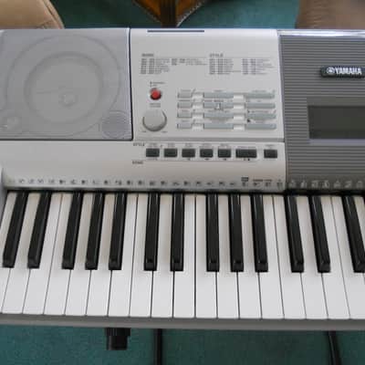 Yamaha PSR-295 image 3
