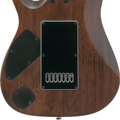 Ibanez K7YANG Head Sig 7str w/bag image 3