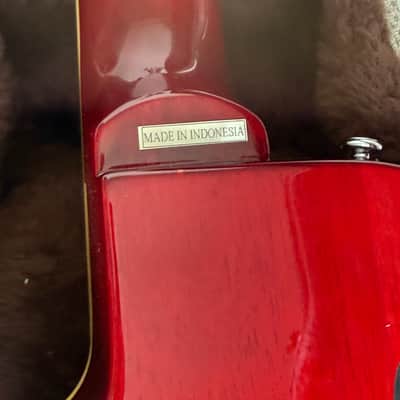 Hagstrom Swede in Cherry image 7