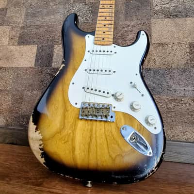 Fender 1957 Custom Shop Stratocaster 2022 Heavy Relic, Brownie vibe image 4